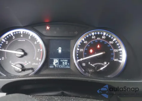 2015 Toyota Highlander Le V6 z USA, uszkodzony, nr VIN 5TDZKRFH4FS092870